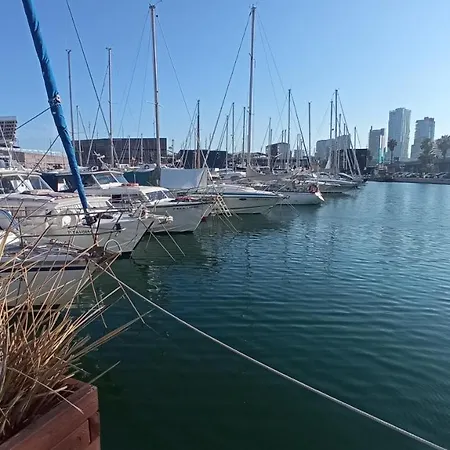 Enjoy Our Sailboat In Barcelona Botel *